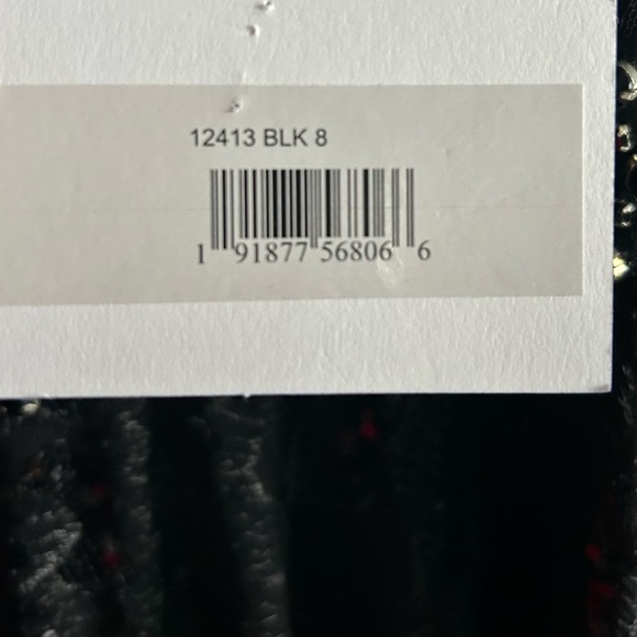 Mac Duggal 12413 NWT EMBROIDERED CAP SLEEVE A LINE DRESS - Picture 10 of 10